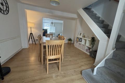undefined, Adelaide Grove, East Cowes, Isle of Wight
