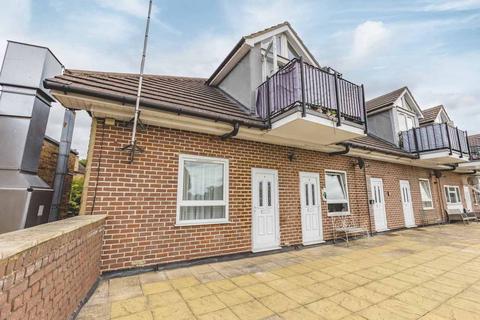 1 bedroom flat for sale, High Street, Iver SL0