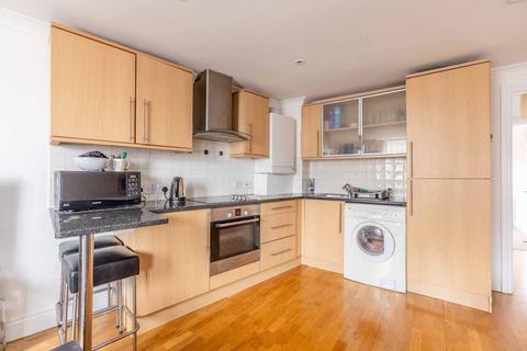 1 bedroom flat for sale, High Street, Iver SL0
