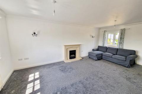 3 bedroom detached house to rent, The Park, Tregony, Truro