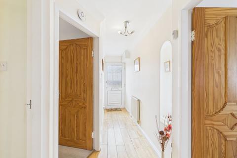 3 Ashway, Corringham, Stanford-le-hope, SS17 9EB