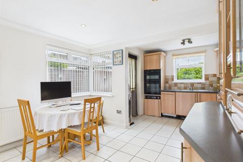3 Ashway, Corringham, Stanford-le-hope, SS17 9EB
