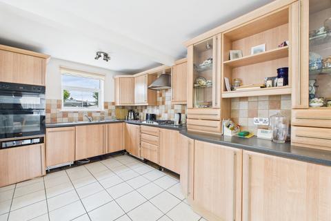 3 Ashway, Corringham, Stanford-le-hope, SS17 9EB