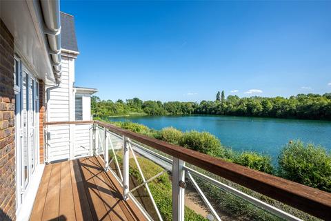 5 bedroom detached house for sale, Wingate Close, Holborough Lakes, ME6