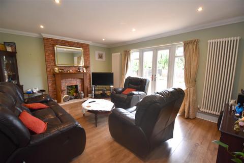 44 Shoebury Road, Southend-on-sea, SS1 3RS