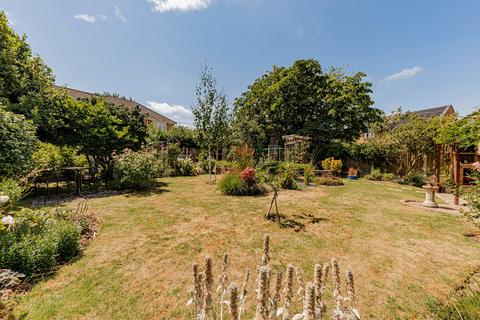 3 bedroom detached bungalow for sale, Woodside, Dunkirk, ME13