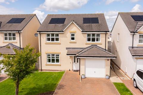 4 bedroom detached house for sale - Brotherton Avenue, Bellsquarry, EH54