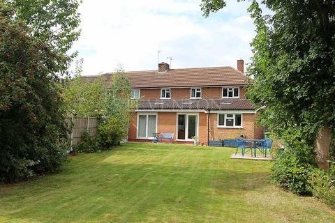 undefined, Highlands Road, Finchfield, Wolverhampton, WV3