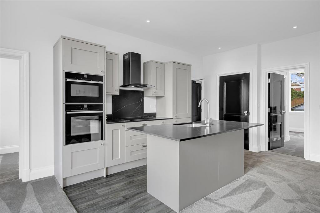 Kitchen Lounge Area