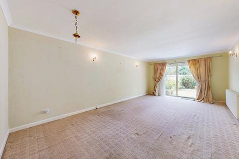 4 bedroom terraced house for sale, Kenton Lane, Harrow, HA3