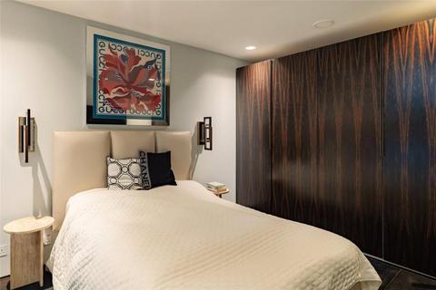 undefined, Westbourne Grove, W11