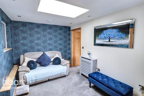 4 bedroom terraced house for sale, Hendwell Close, Plymouth
