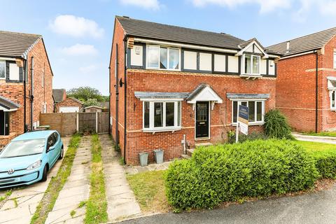 3 bedroom semi-detached house for sale - Woodside Avenue, Leeds, LS7