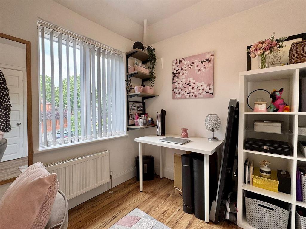 Bedroom 3 (1).jpg