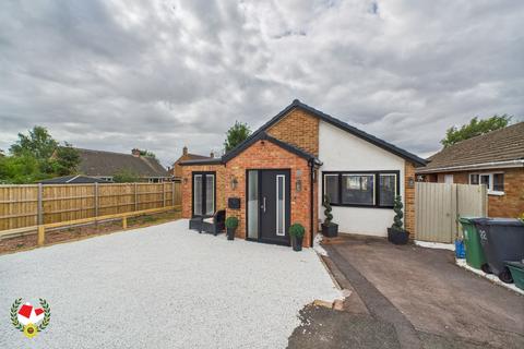 3 bedroom detached bungalow for sale - Charlton Way, Longlevens, GL2