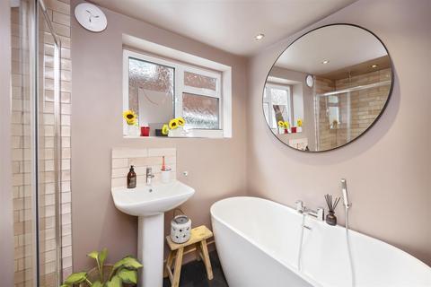 4 bedroom semi-detached house for sale, Mill Rise, Westdene, Brighton