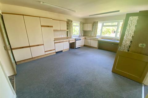 3 bedroom detached bungalow to rent, Lutterworth Road, Burbage LE10