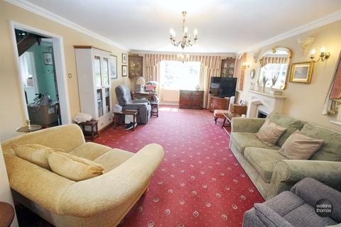 5 bedroom detached house for sale, Clarksons Lane, Hereford, HR1