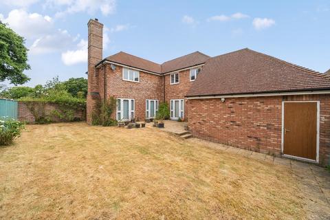4 bedroom detached house for sale, Millfields Place, Bethersden, Ashford TN26