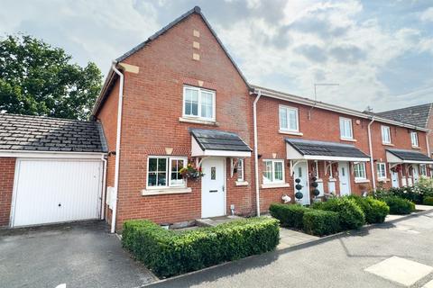 undefined, Great Oak Square, Mobberley