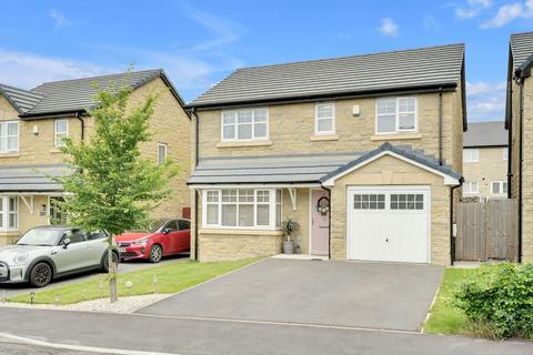 4 bedroom detached house for sale, Cunliffe Drive, Burnley BB12