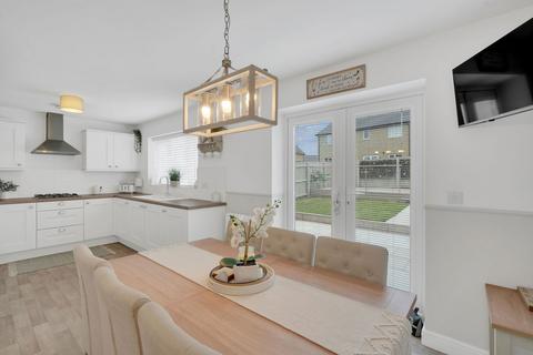 4 bedroom detached house for sale, Cunliffe Drive, Burnley BB12