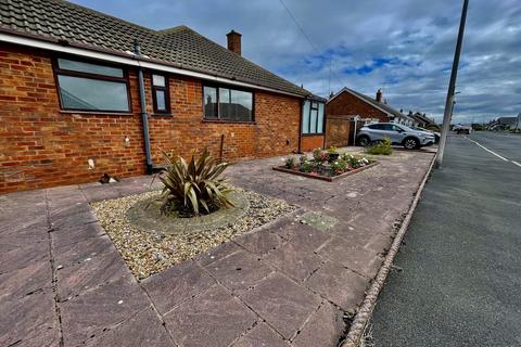 2 bedroom bungalow to rent, Brookdale Avenue, Thornton-Cleveleys FY5