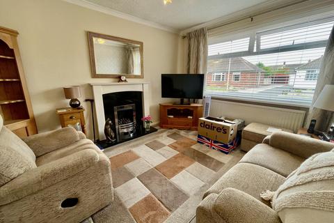 2 bedroom bungalow to rent, Brookdale Avenue, Thornton-Cleveleys FY5
