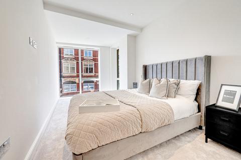 2 bedroom apartment for sale, Broadway, Leigh-on-sea, SS9