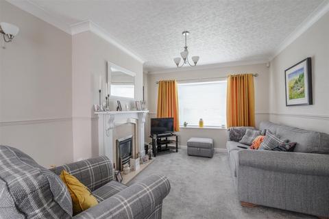 undefined, St. Annes Avenue, Huddersfield, HD3