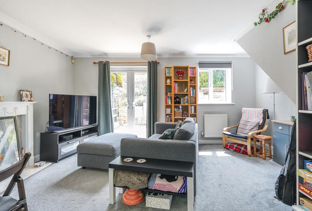 Sitting/Dining Room