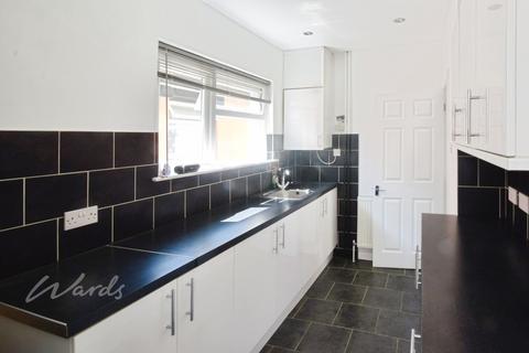 2 bedroom detached bungalow to rent, Margate Road Ramsgate CT12