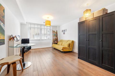 1 bedroom flat for sale, Weighton Road, London