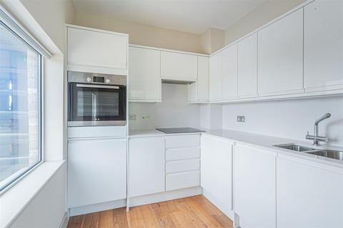 1 bedroom flat for sale, 19 The Pavilion, Wadswick Green, Corsham