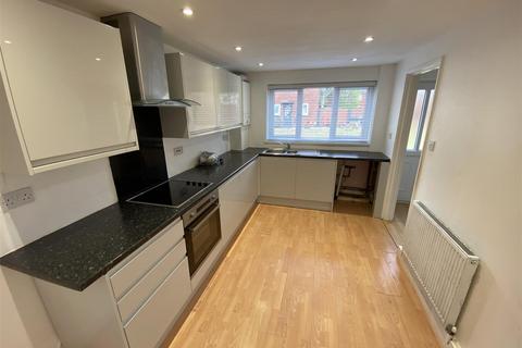 3 bedroom semi-detached house for sale, Ryvere Close, Stourport-On-Severn