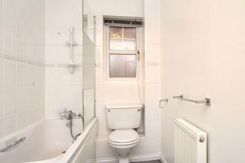1 Batchelor Close, Stourbridge, DY8 4AX
