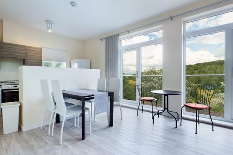 2 bedroom flat to rent, Golwg Y Garreg Wen, Swansea, SA1