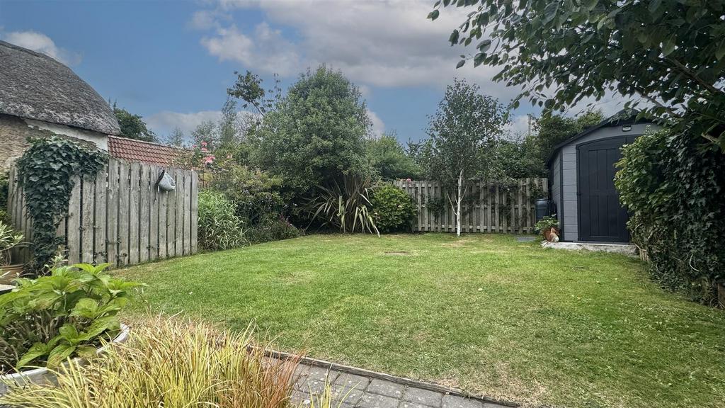 Garden 4.jpg
