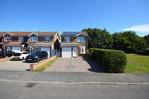 Naseby Avenue, Folkestone CT20