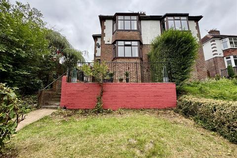 3 bedroom semi-detached house for sale, Somerset Road, Almondbury, Huddersfield, HD5 8LP