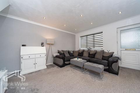 2 bedroom house for sale, Raleigh Close, Lytham St. Annes, Lancashire