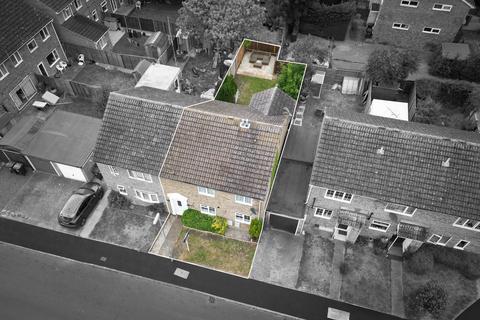 4 bedroom semi-detached house for sale - Erica Road, St. Ives PE27