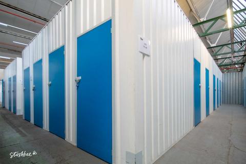 Garage to rent, Marsh Lane, Preston PR1