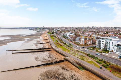 undefined, Westcliff-on-sea SS0