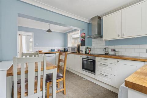 27 Fallowfield, Stevenage, SG2 9PJ