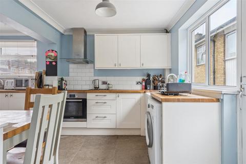 27 Fallowfield, Stevenage, SG2 9PJ