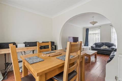 27 Fallowfield, Stevenage, SG2 9PJ