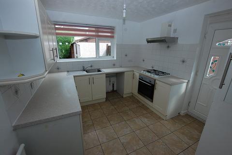 2 bedroom bungalow to rent, Beverley Close, Greater Manchester OL6
