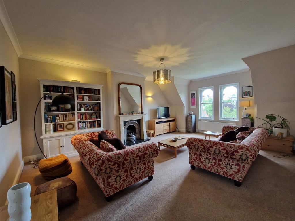 Apartment in Nottingham, The Park - View 5