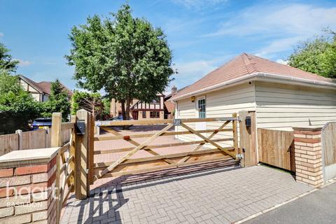 undefined, Hornbeam Way, Steeple View